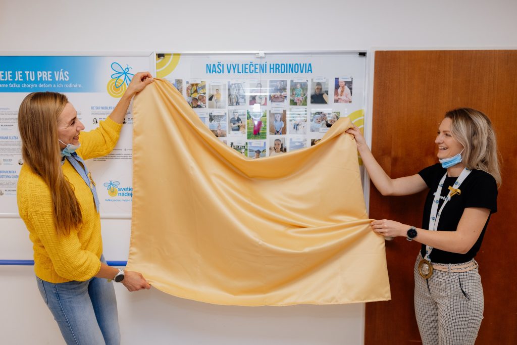 Anastasia Kuzminová a Nikola odhaľujú Tablo nádeje